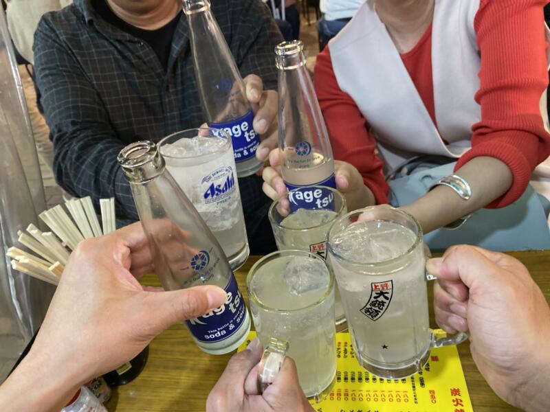 もつ焼き 大統領 東京都台東区上野 レモンサワー 乾杯