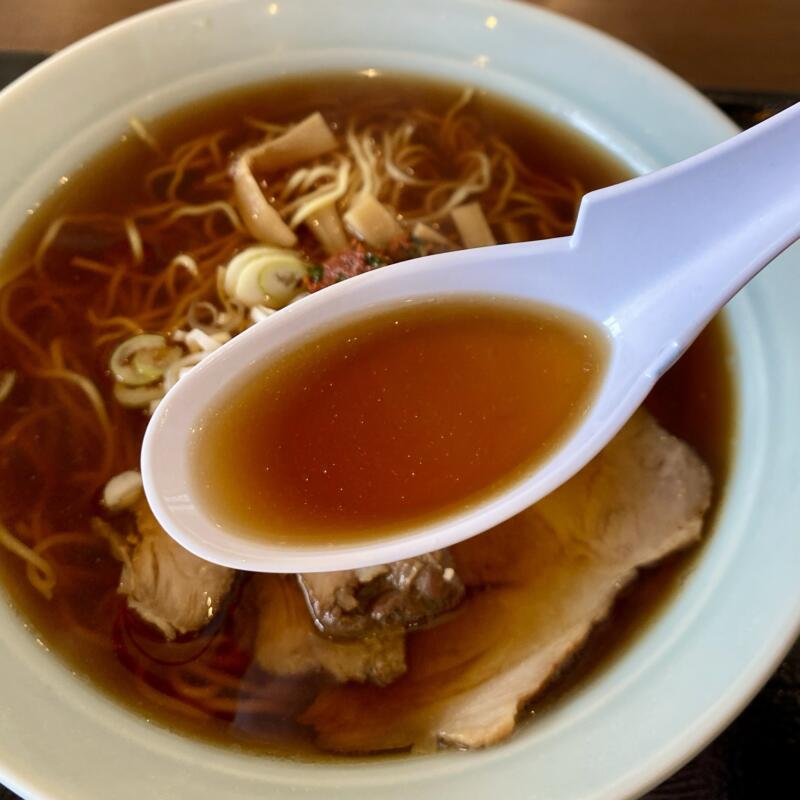 大江戸 おおえど 秋田県秋田市外旭川 ラーメン(並)秋田ご当地 江戸系ラーメン 元祖 本家本元 辛醤油ラーメン スープ