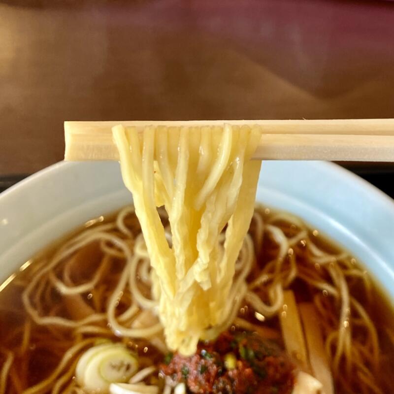 大江戸 おおえど 秋田県秋田市外旭川 ラーメン(並)秋田ご当地 江戸系ラーメン 元祖 本家本元 辛醤油ラーメン 麺