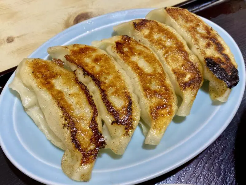 つぼ半 つぼはん 町中華 中華食堂 岩手県盛岡市菜園 ギョーザ 餃子