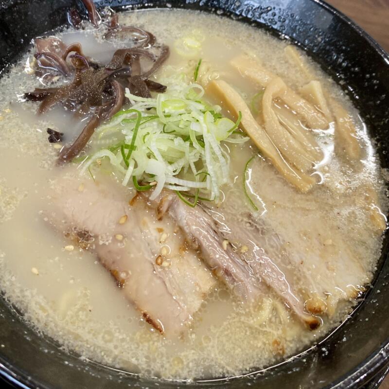 らーめん 白南風 しらはえ 山形県酒田市東泉町 こくしおらーめん 塩豚骨ラーメン 具