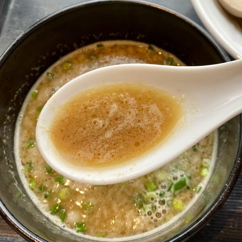 川岸ボンゾ NOODLES かわぎしぼんぞ ヌードルズ 岩手県北上市川岸 醤油つけ麺 つけ汁 スープ