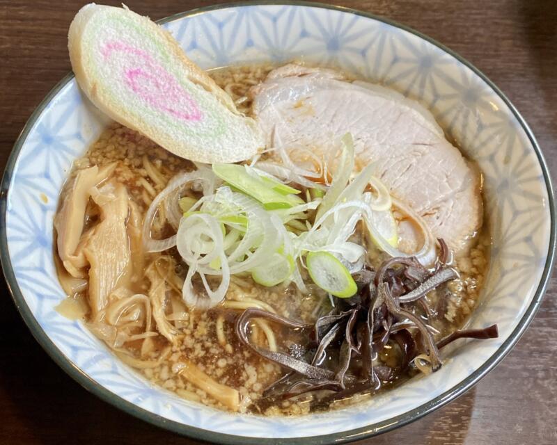 らぁめん酒場 正念場 秋田県横手市中央町 醤油らぁめん 醤油ラーメン