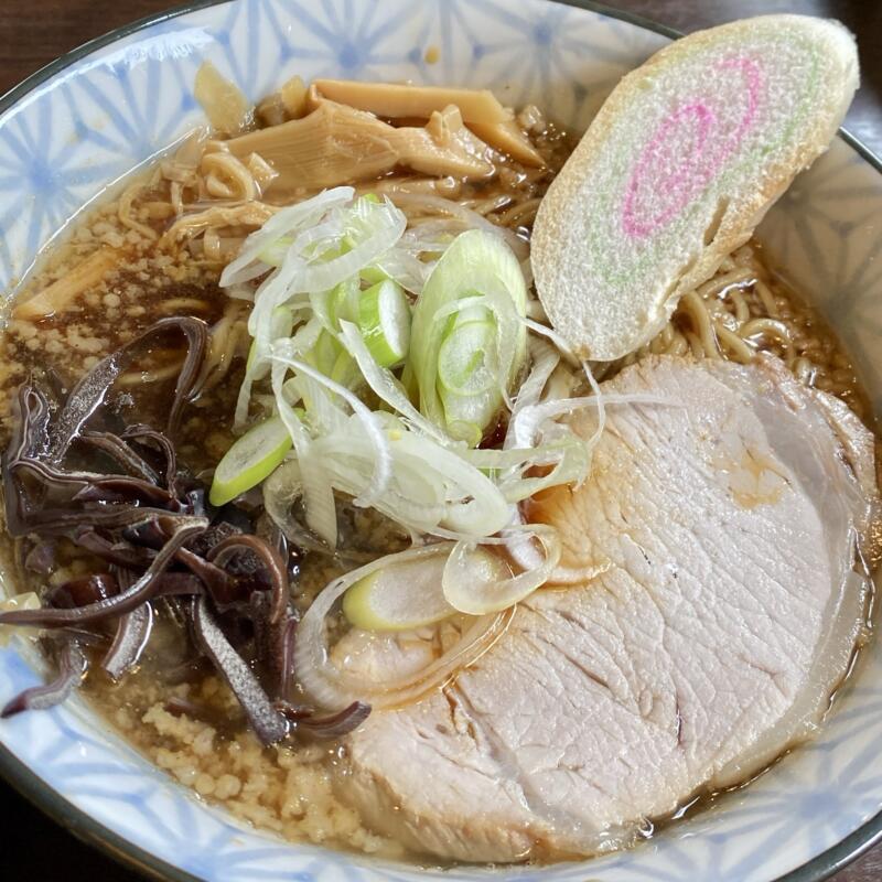 らぁめん酒場 正念場 秋田県横手市中央町 醤油らぁめん 醤油ラーメン 具