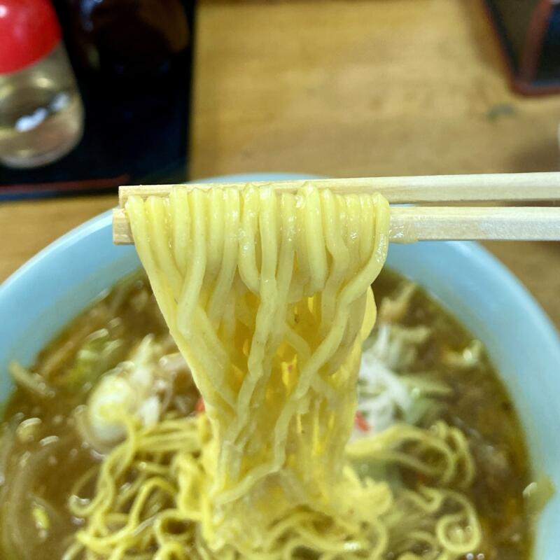 たかはし食堂 秋田県横手市杉沢 煮込みラーメン 味噌ラーメン 麺