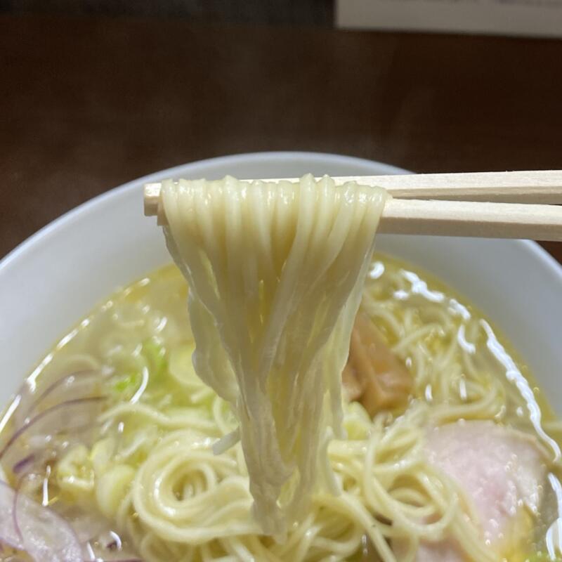 麺屋 コルトン 青森県弘前市駅前町 弘前駅前市場 虹のマート内 鶏塩らぁ麺 塩ラーメン 麺