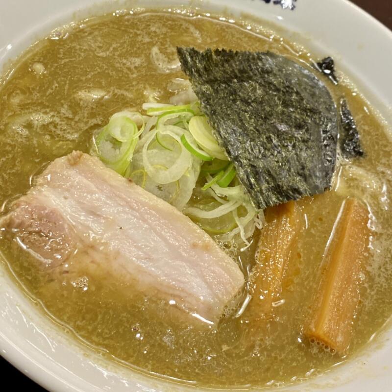 煮干しラーメン山岡家 弘前店 青森県弘前市外崎 煮干し豚骨ラーメン 具