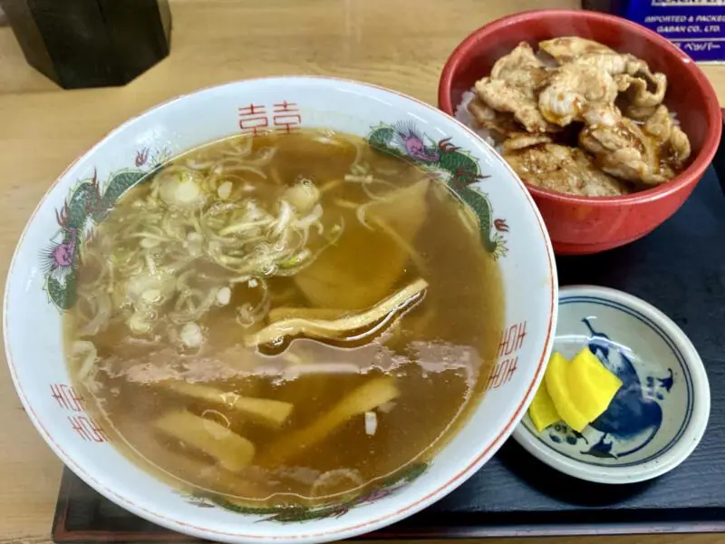 自家製麺 ふくし食堂 めん食堂 ふくし 青森県青森市西滝 ラーメン定食 醤油ラー麺 醤油ラーメン 焼肉丼