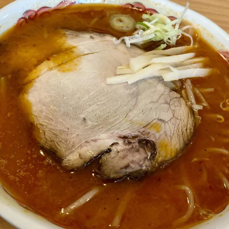 札幌ラーメン ラーメン 厨 くりや 青森県青森市堤町 食糧会館1階 辛味噌ラーメン 具