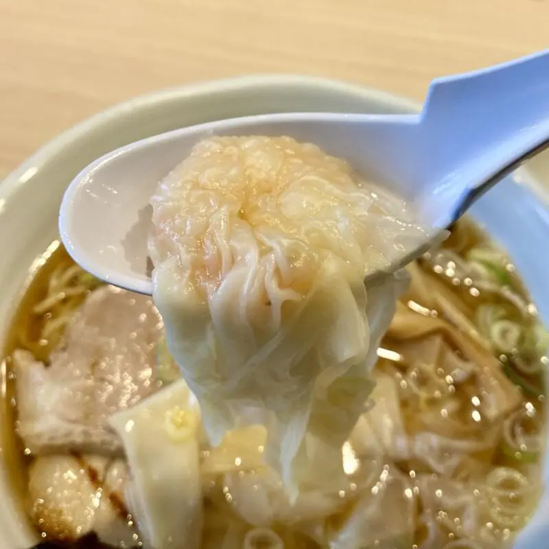 花鳥風月 鶴岡店 山形県鶴岡市朝暘町 花鳥風月ラーメン 醤油ラーメン ワンタンメン 海老ワンタン エビ雲呑