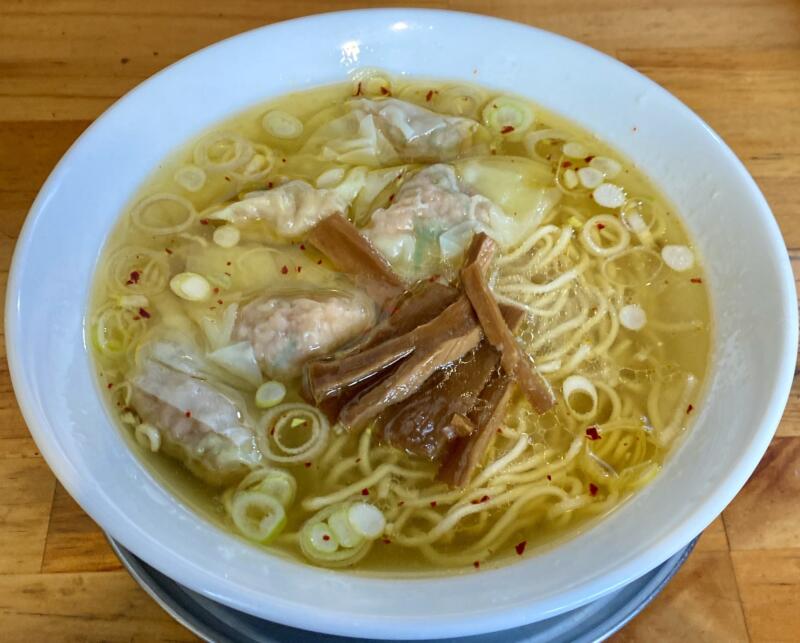 中華そばde小松 デコマツ 秋田県大仙市大曲丸の内 海老入りワンタン麺 塩味 塩ラーメン