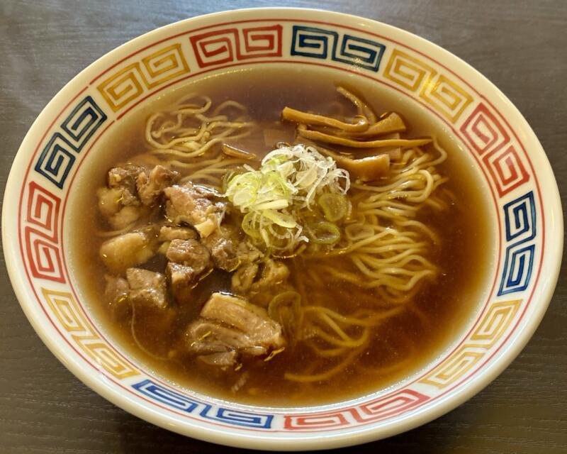 てっぱん屋台 たこすけ 秋田県由利本荘市大門 親鶏中華 秋田ご当地 しない鶏ラーメン 親鶏ラーメン 醤油ラーメン