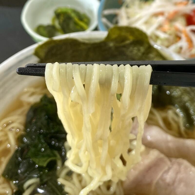 だいにんぐ na.bitte ダイニング ナビッテ 秋田県大仙市大花町 昔ながらの中華そば 麺