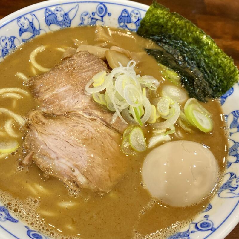 らーめん萬亀 ばんき 秋田県秋田市中通 秋田駅前 ブレンド正油 醤油ラーメン 具