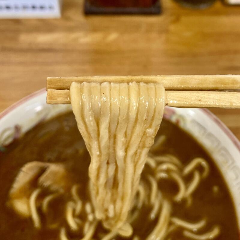 大黒亭 本店 新潟県三条市本町 カレー中華 新潟ご当地 三条カレーラーメン 元祖 自家製麺