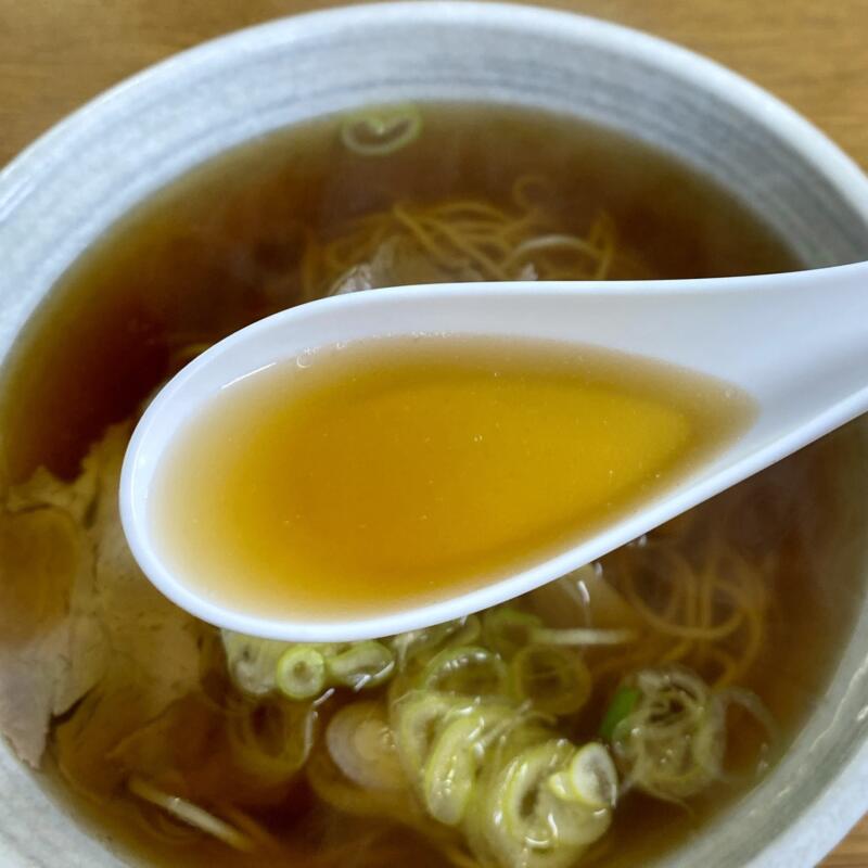 中華そば おのまつ 青森県平川市尾上栄松 中華そば 醤油ラーメン 津軽煮干しラーメン スープ