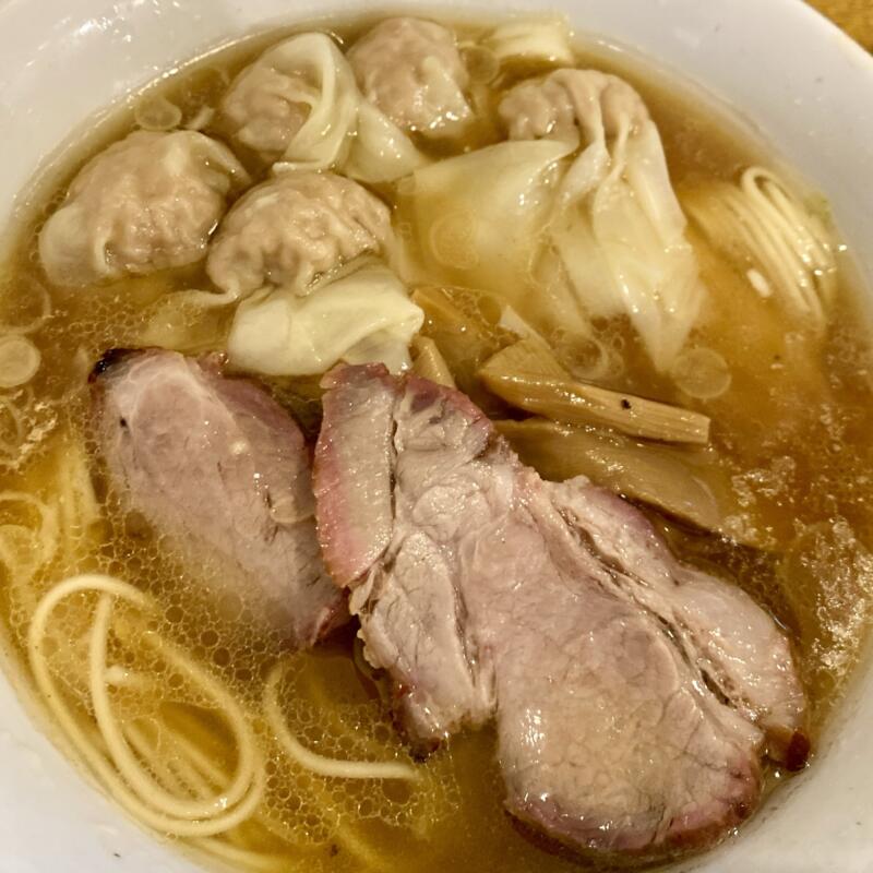 支那ソバ おさだ 東京都板橋区大山金井町 大山駅 ワンタンメン わんたん麺 雲呑麺 醤油ラーメン 具