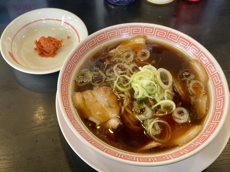 幸楽苑 大館店 秋田県大館市片山町 郡山ブラック 濃い口醤油ラーメン 辛しにんにく 辛味