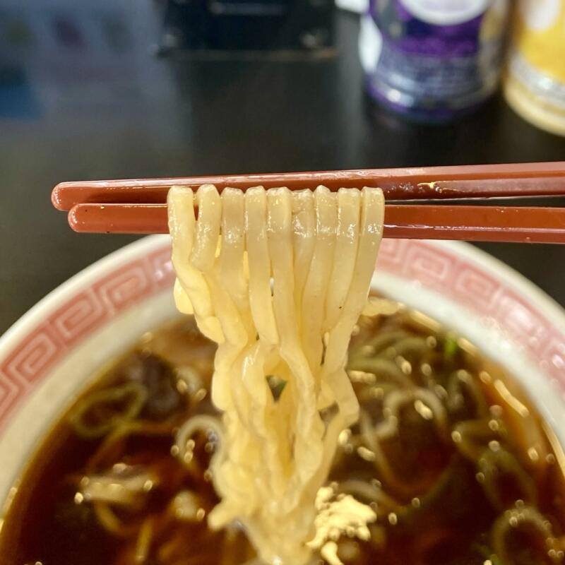 幸楽苑 大館店 秋田県大館市片山町 郡山ブラック 濃い口醤油ラーメン 辛しにんにく 辛味　自社製麺