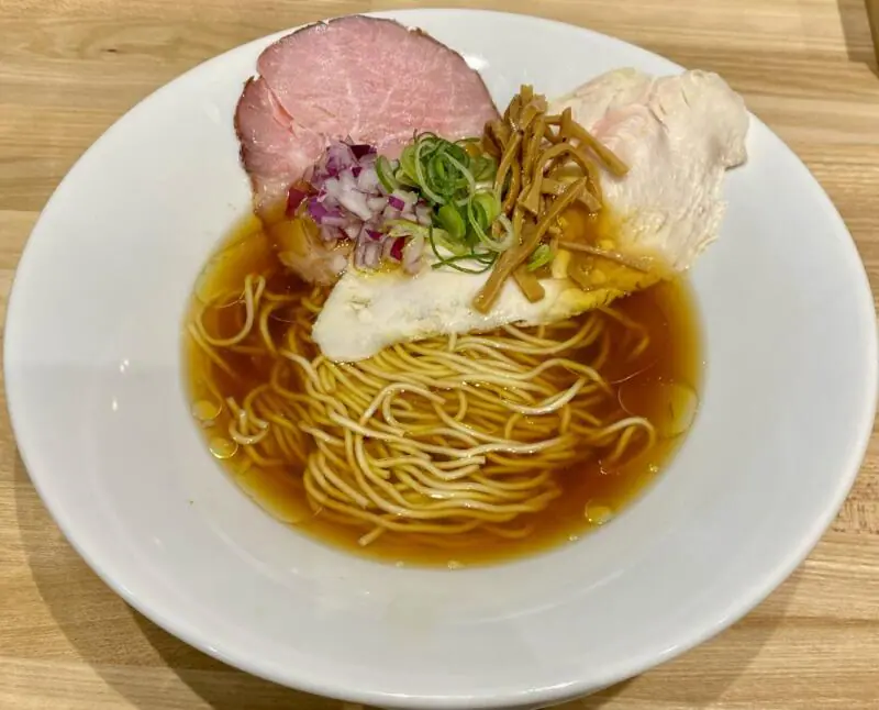 麺の朧 おぼろ 秋田県秋田市高陽幸町 醤油らーめん 醤油ラーメン