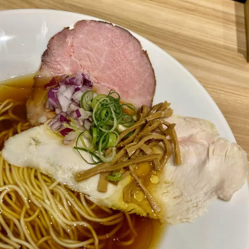 麺の朧 おぼろ 秋田県秋田市高陽幸町 醤油らーめん 醤油ラーメン 具