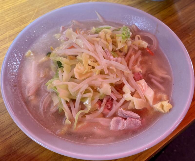 珍々軒 ちんちんけん 東京都台東区上野 上野駅 アメ横 ガード下 湯麺 タンメン 塩ラーメン