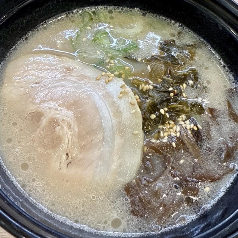 かっぱ寿司 湯沢店 秋田県湯沢市田町 博多一双監修・博多豚骨カプチーノ風ラーメンピリ辛高菜入り 博多ラーメン 泡系豚骨ラーメン 具