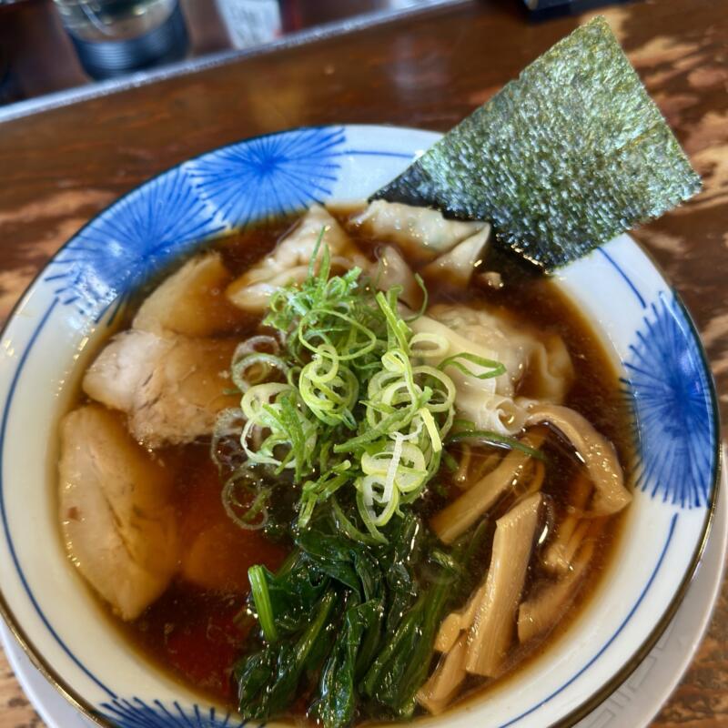 朝専門中華そば屋 昭和屋 博多ラーメン ぞんたくの朝ラー店 二毛作朝営業 秋田県秋田市新屋 ワンタン麺 雲呑麺 醤油ラーメン 朝ラーメン 具