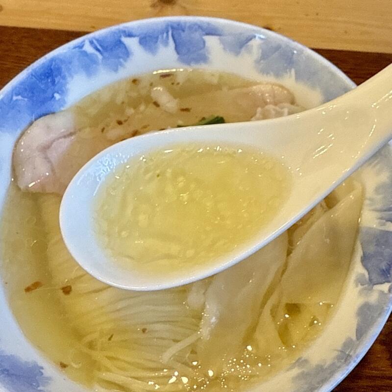 Ramen FeeL ラーメンフィール 東京都青梅市梅郷 日向和田駅 FeeL The 雲呑塩らぁ麺 ワンタンメン 塩ラーメン スープ