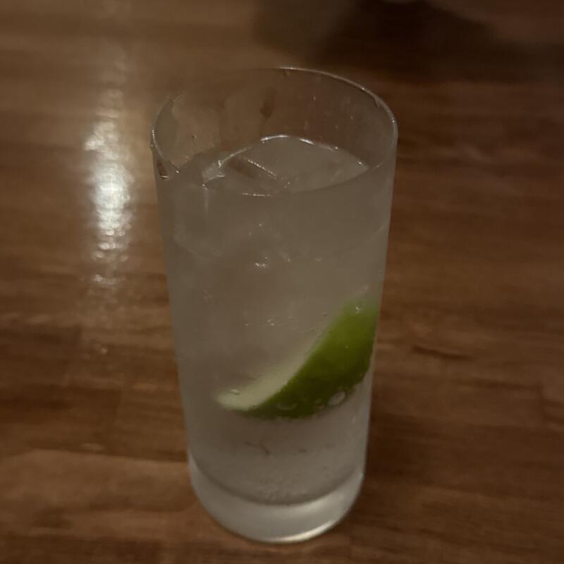 ワイン＆チーズ Kirsch キルシュ 茨城県水戸市宮町 ジントニック