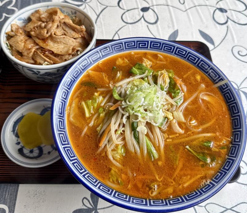 千里十里 ちりとり 秋田県湯沢市表町 辛味噌ラーメン ミニスタ丼