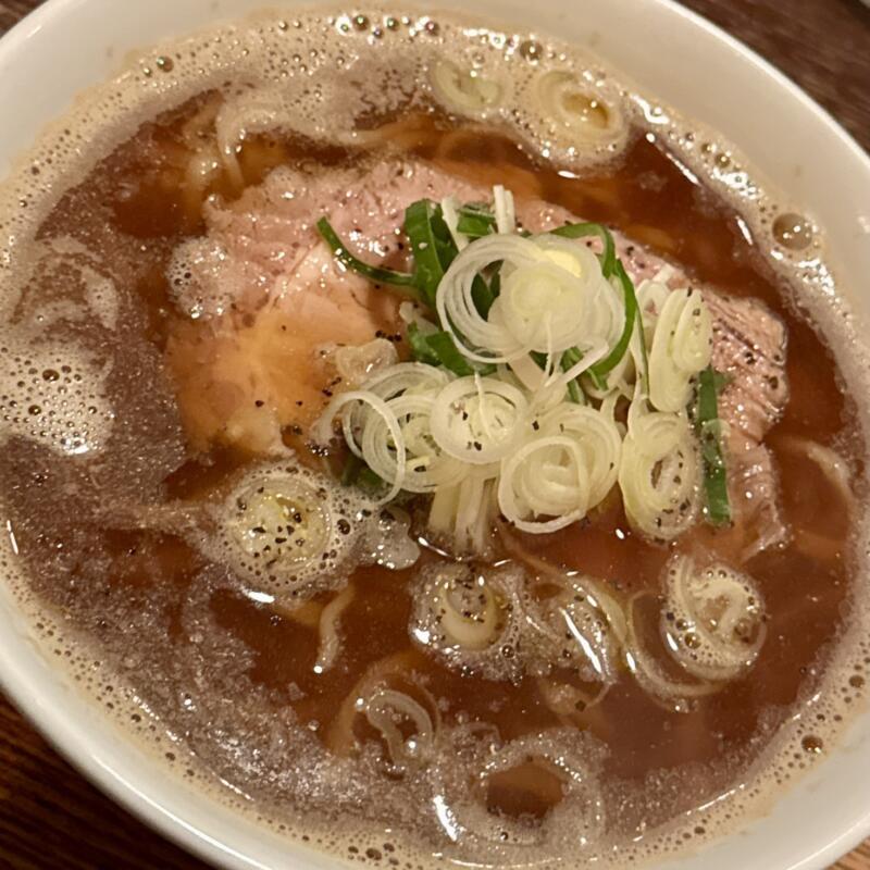 BAR JAH ジャー 秋田県秋田市大町 新・こいくち醤油 濃口醤油ラーメン 具