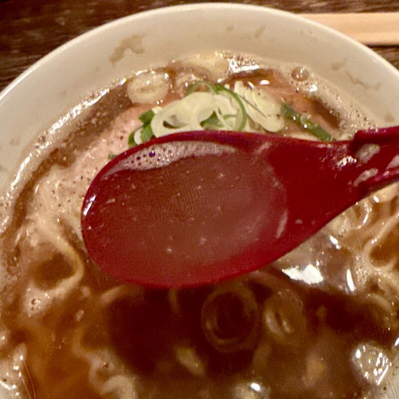 BAR JAH ジャー 秋田県秋田市大町 新・こいくち醤油 濃口醤油ラーメン スープ