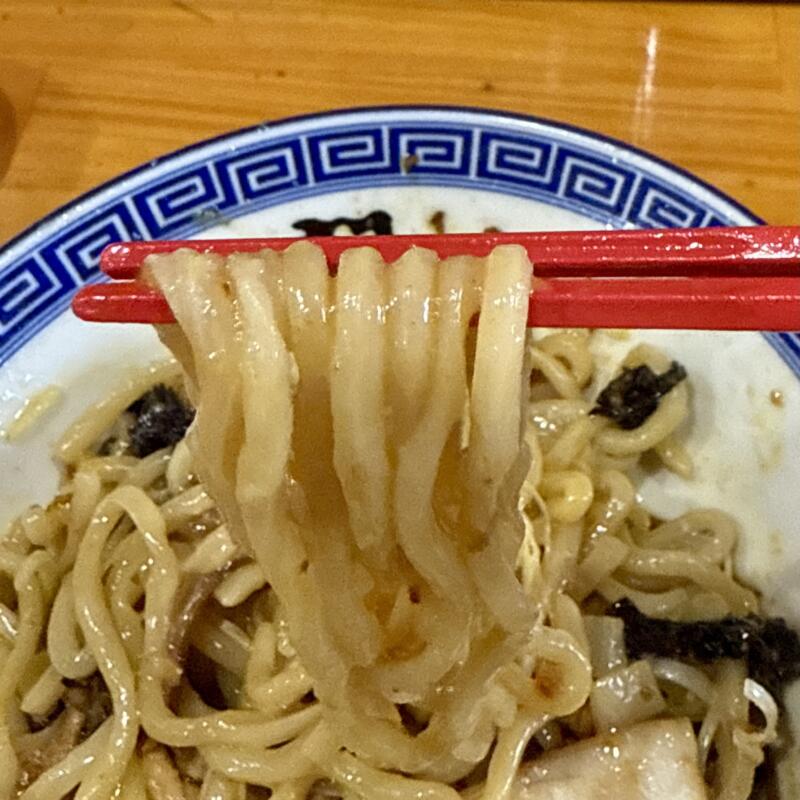 らーめん潤 秋田店 秋田県秋田市山王 潤まぜそば白 汁なしラーメン 油そば 自社製麺