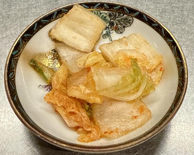 餃子と小皿料理 酒場のあづま 宮城県仙台市青葉区国分町 お通し キムチ