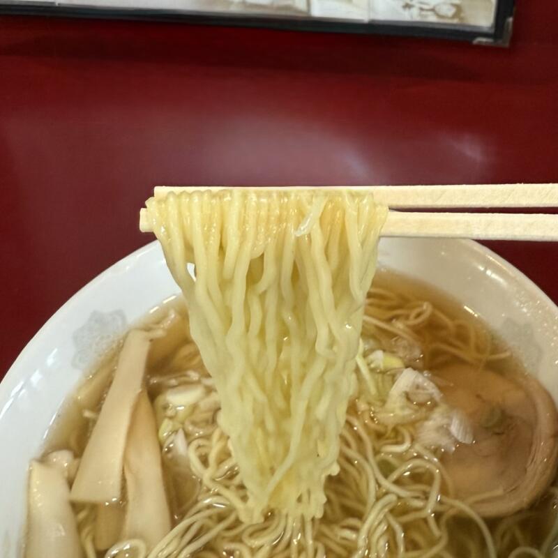 蓬来軒 ほうらいけん 新潟県新潟市中央区上大川前通 らーめん 新潟ご当地 あっさ醤油ラーメン 麺