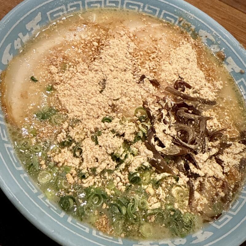 ラーメン天外天 熊本駅店 熊本県熊本市西区春日 アミュブラザくまもと 肥後よかモン市場内 ラーメン 豚骨ラーメン 熊本ラーメン 具