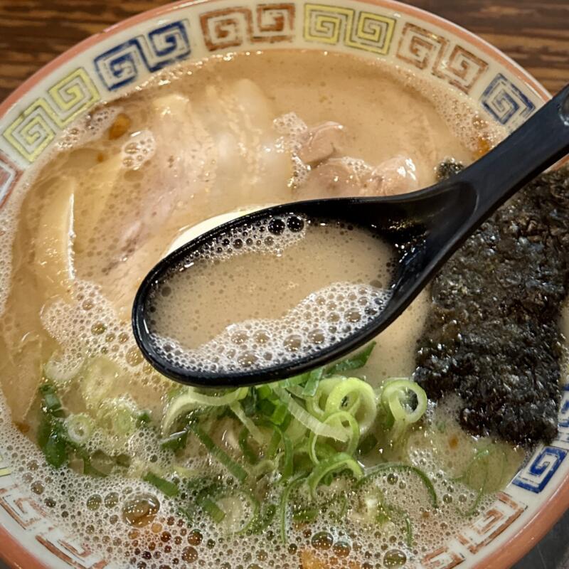 大砲ラーメン 本店 福岡県久留米市通外町 昔ラーメン 弾丸ラーメン 久留米ラーメン 豚骨ラーメン 呼び戻しスープ