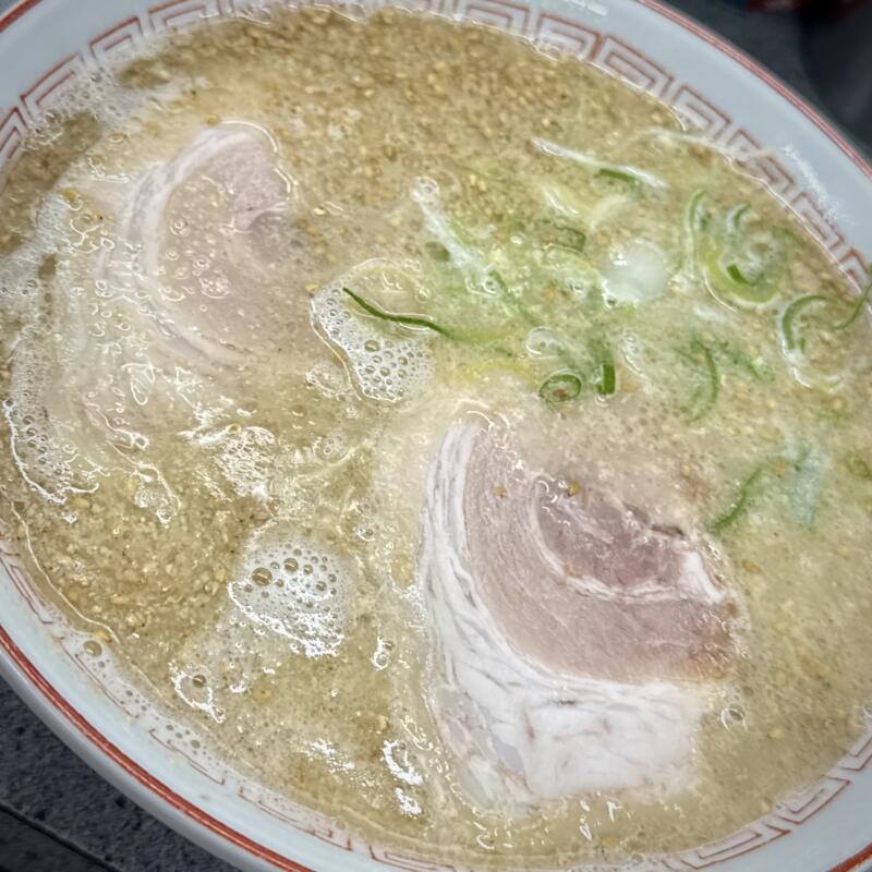 丸優ラーメン 元町本店 大分ラーメン 丸優 大分県大分市元町 ラーメン 大分ラーメン 豚骨ラーメン 具