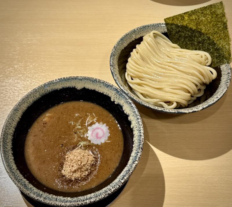麺屋ぶしがみ 岩手県花巻市下小舟渡 インディー花巻 INDY500花巻敷地内 節つけ麺 濃厚豚骨魚介系つけめん