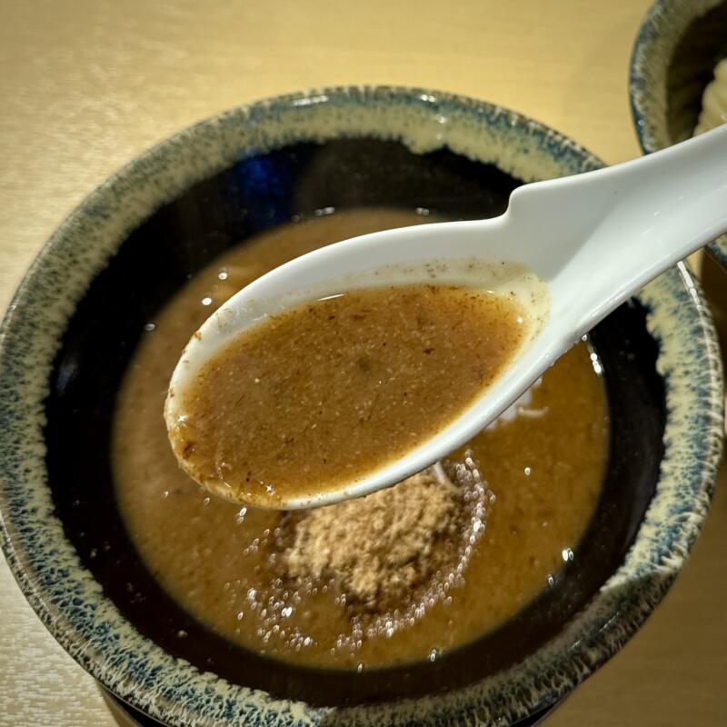 麺屋ぶしがみ 岩手県花巻市下小舟渡 インディー花巻 INDY500花巻敷地内 節つけ麺 濃厚豚骨魚介系つけめん スープ つけ汁
