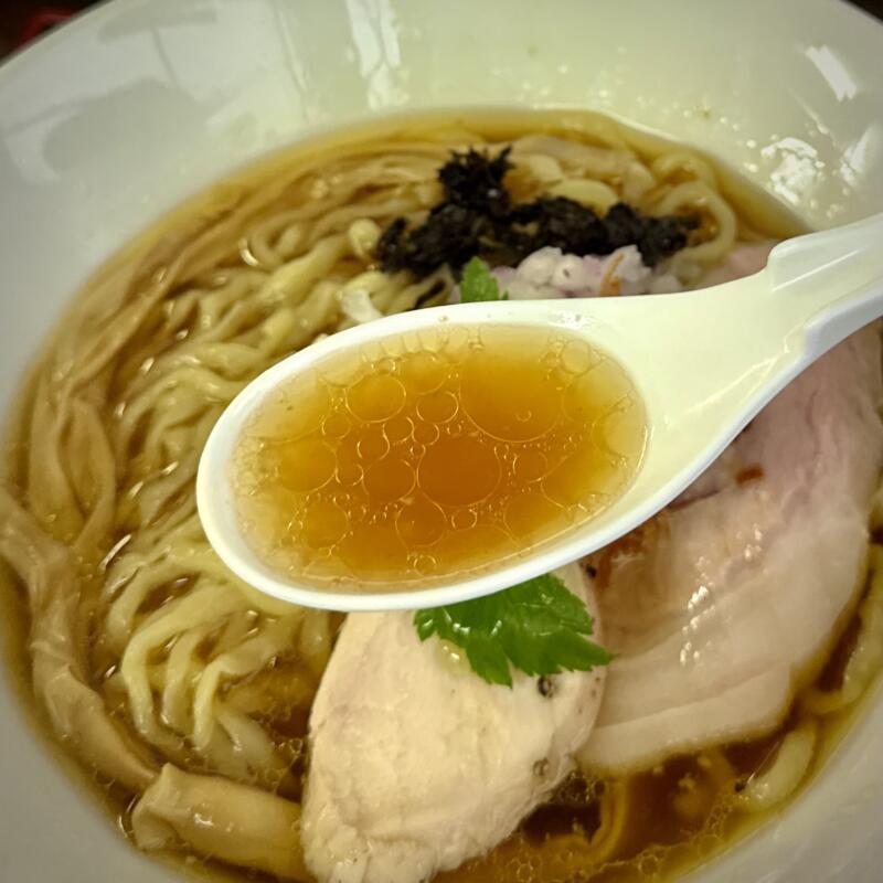 中華そば 華煌 げっこう 山形県酒田市砂越 華煌式中華そば 醤油ラーメン スープ