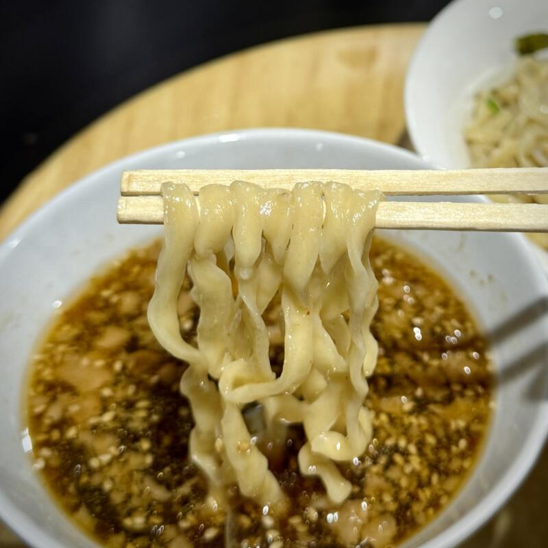 ラーメン 鈴や すずや 山形県鶴岡市日吉町 鶴岡駅前 サンロード日吉商店街 鈴やのつけ麺 麺