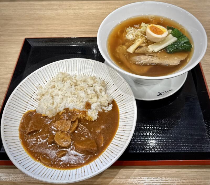 牛たん炭焼 利久 イオンモール秋田店 秋田県秋田市御所野地蔵田 イオンモール秋田1F こまちダイニング 牛たんカレーライス＋ラーメンセット 醤油ラーメン