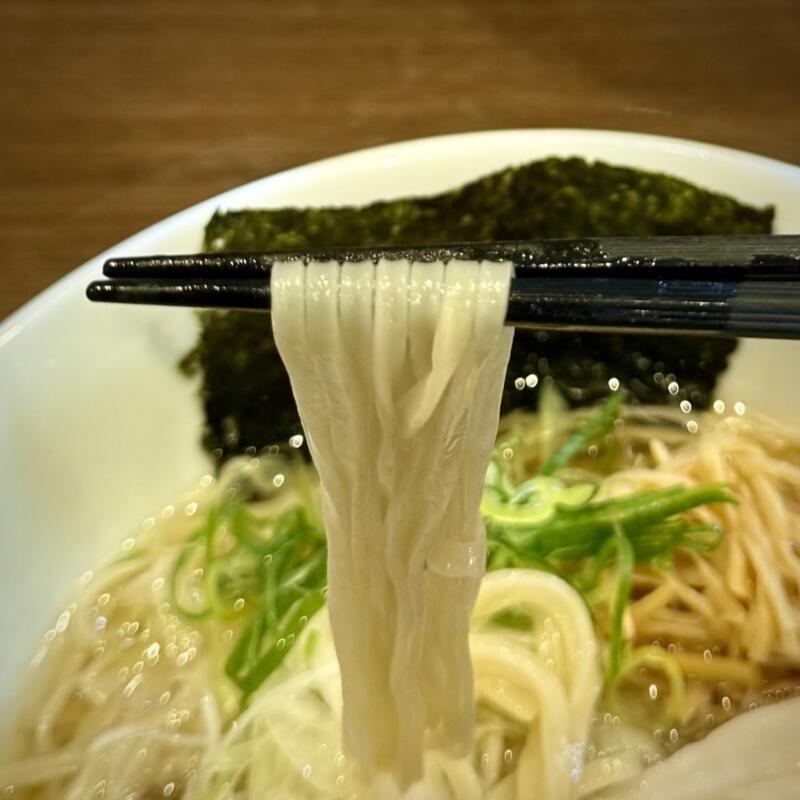 NOODLE SHOP KOUMITEI 香味亭 秋田県横手市婦気大堤 吉次焼き干しの芳醇塩ラーメン 限定メニュー 自家製麺