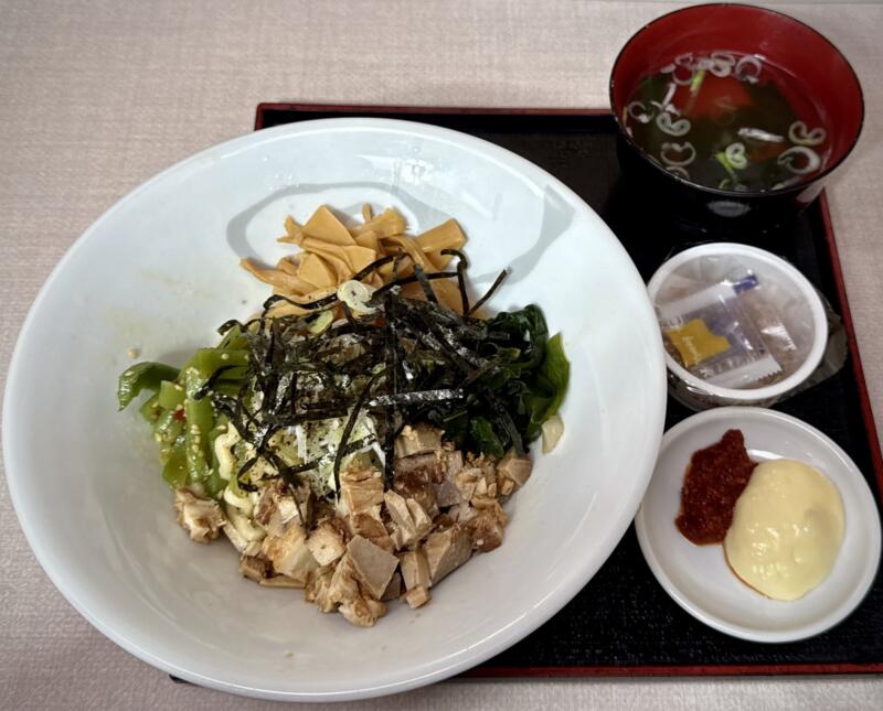 麺屋酒田 in みなと 山形県酒田市船場町 船麺 小 納豆 マヨネーズ 辛味噌 ワカメスープ付き