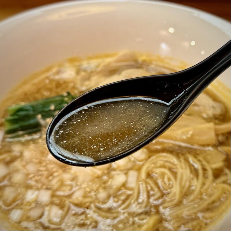 麺屋 さわ 秋田県能代市通町 美味処 梵天丸 昼の部 二毛作営業 ランチ 鶏中華 中華そば 醤油ラーメン スープ