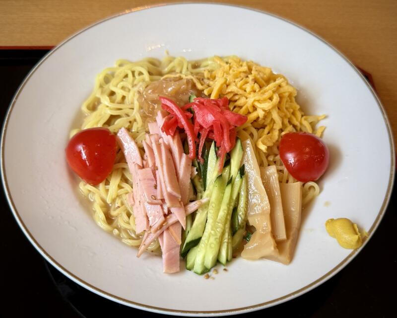 味の駅 秋田県仙北郡美郷町六郷 おまかせ定食 冷やし中華 ミニソースかつ丼 漬物 デザート
