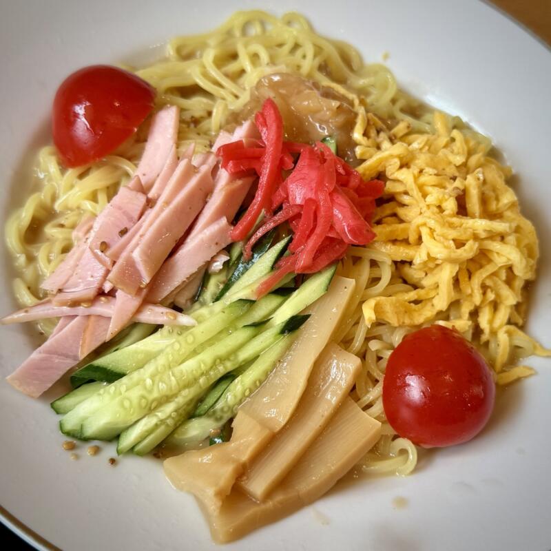 味の駅 秋田県仙北郡美郷町六郷 おまかせ定食 冷やし中華 ミニソースかつ丼 漬物 デザート 具