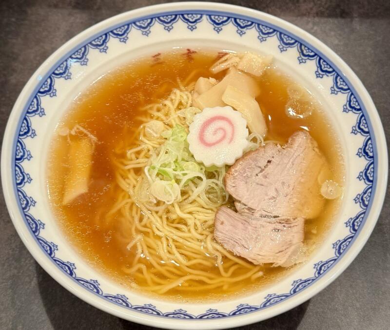 三吉屋 駅南けやき通り店 さんきちや えきなんけやきどおりてん 新潟県新潟市中央区米山 新潟駅南口 新潟駅裏 中華そば 普通 新潟ご当地 あっさり醤油ラーメン
